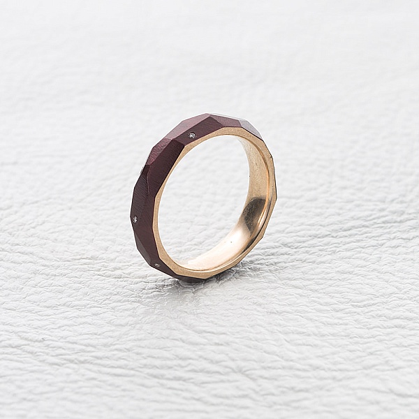 Кольцо из красного золота с 10 бриллиантами