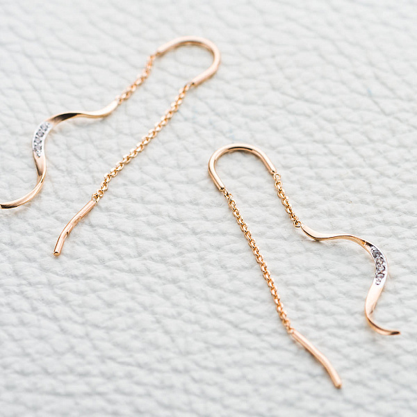 Серьги-продёвки из красного золота с 8 фианитами