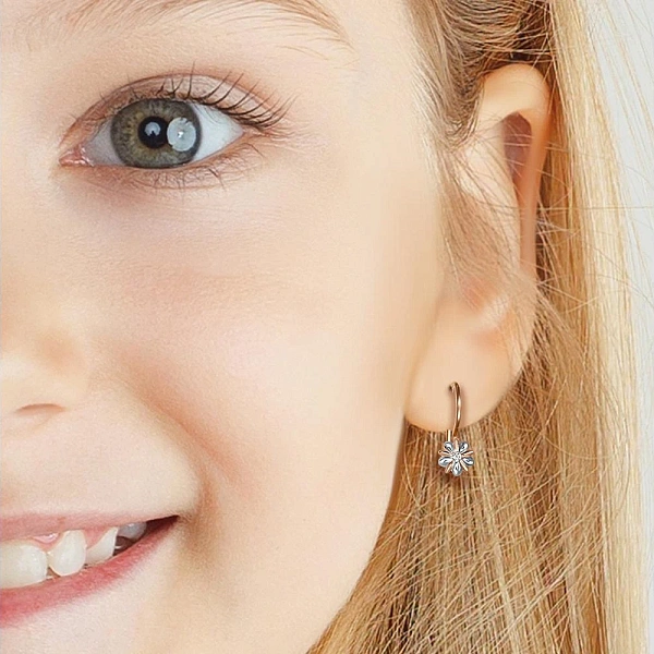 Детские серьги Цветы из красного золота с 2 фианитами