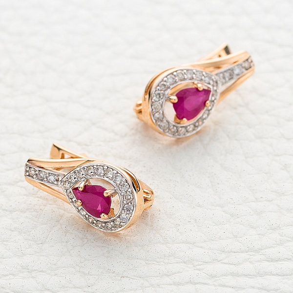 Серьги из красного золота с 2 рубинами и 42 бриллиантами