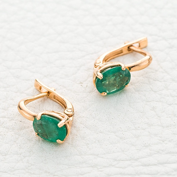 Серьги из красного золота с 2 изумрудами