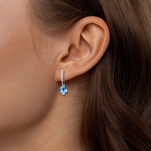 Серьги из белого золота с 2 топазами swiss и 20 бриллиантами