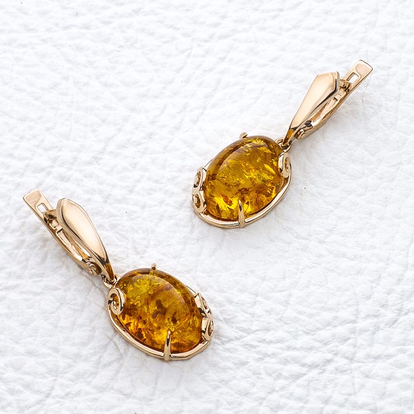 Серьги из красного золота с янтарём