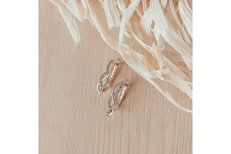 Серьги из красного золота с 46 фианитами