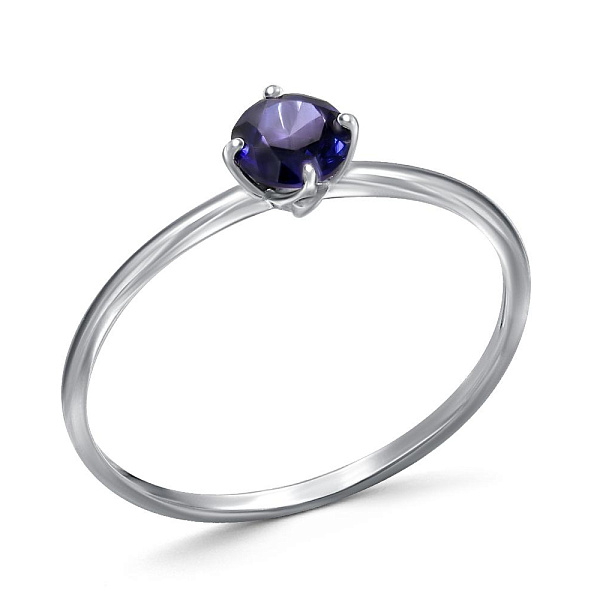 Кольцо из белого золота с корундом