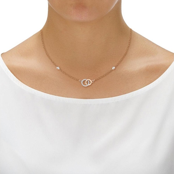 Колье Круг из красного золота с 22 фианитами