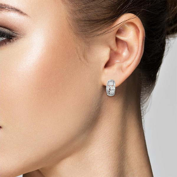 Серьги из белого золота с 40 фианитами