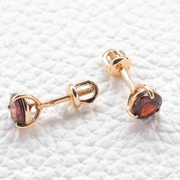 Серьги-пусеты из красного золота с 2 гранатами