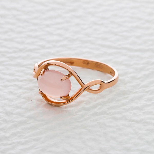 Кольцо из красного золота с агатом