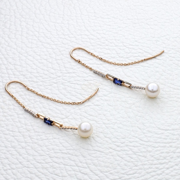 Серьги-продёвки из красного золота с жемчужинами, сапфирами и бриллиантами