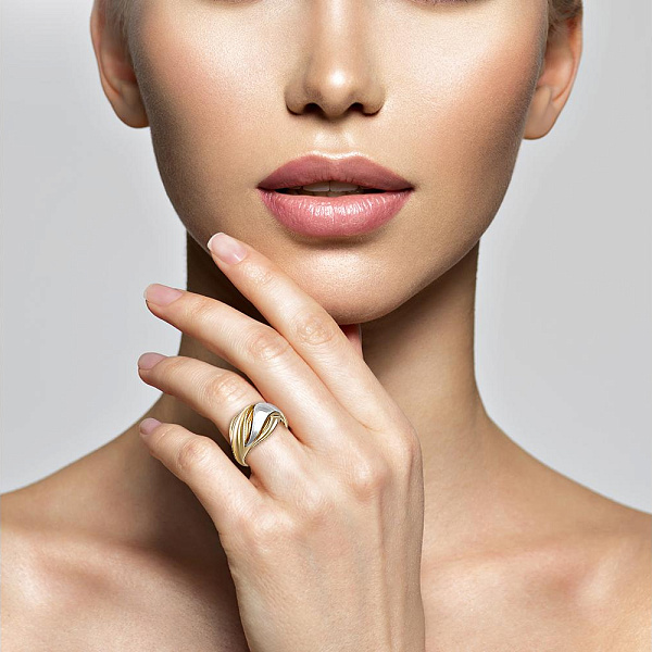 Кольцо из жёлтого золота без вставок