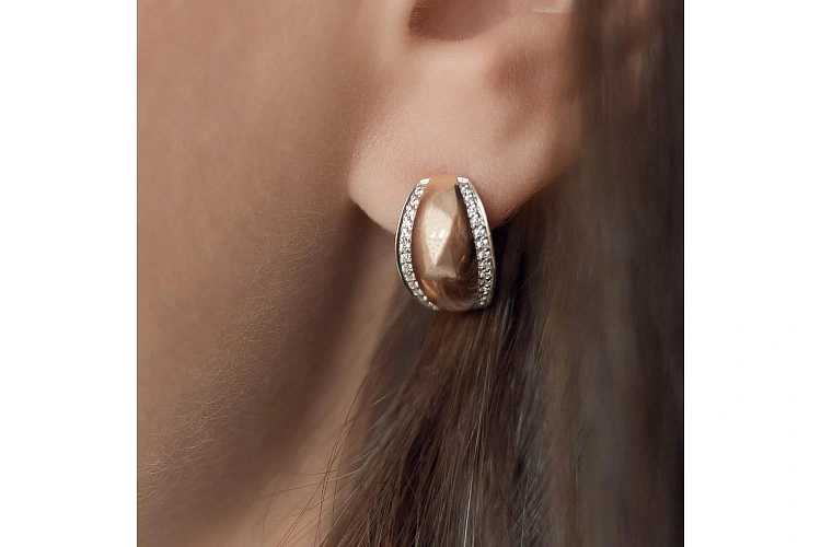 Серьги из красного золота с 56 фианитами