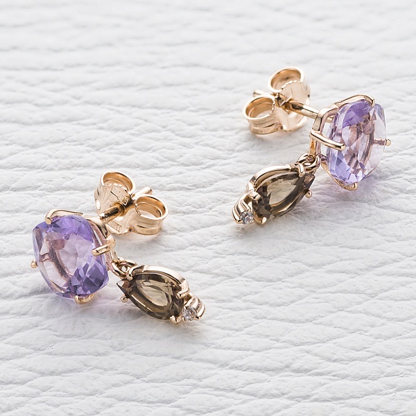 Серьги-пусеты из красного золота с аметистами, раухтопазами и фианитами