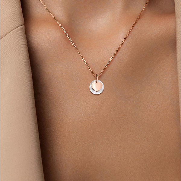 Подвеска Сердце из красного золота с перламутром