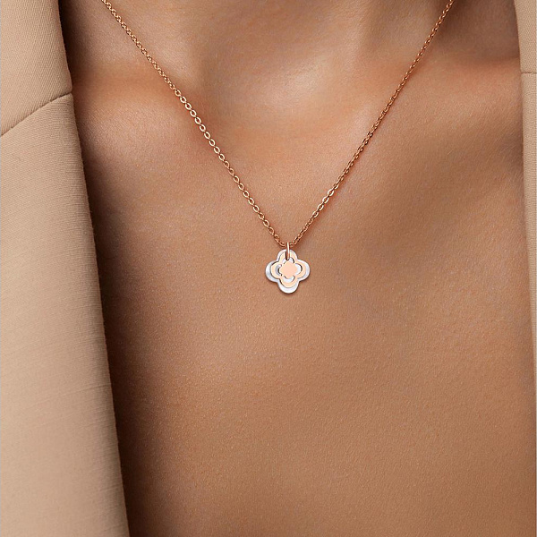 Подвеска Клевер из красного золота с перламутром