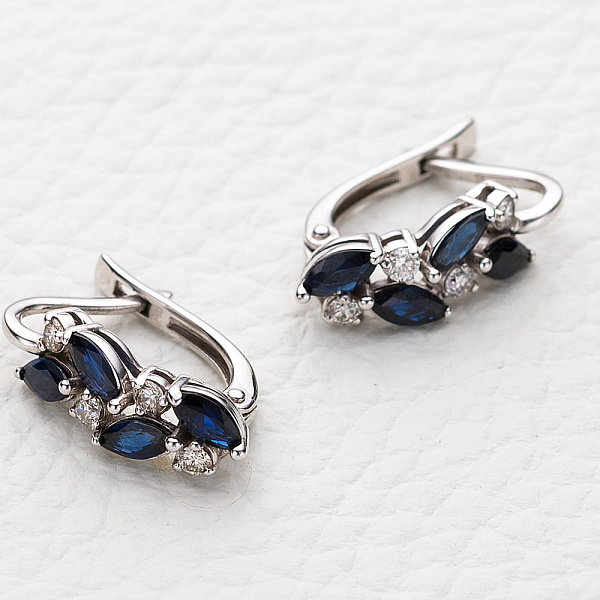 Серьги из белого золота с 8 сапфирами и 8 бриллиантами