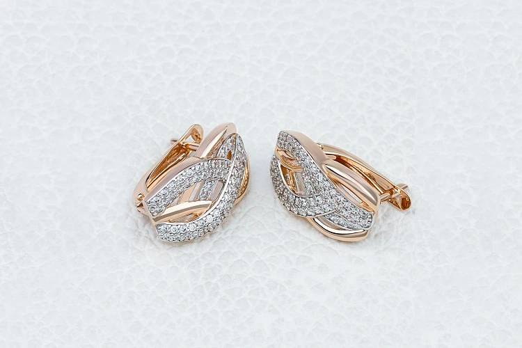 Серьги из красного золота с 112 фианитами