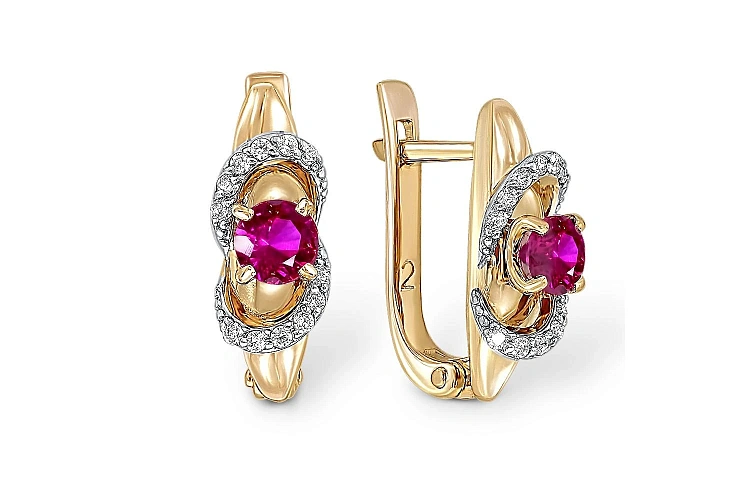 Серьги из жёлтого золота с 2 корундами и 24 фианитами