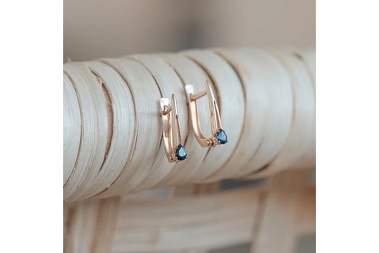 Серьги из красного золота с 2 сапфирами