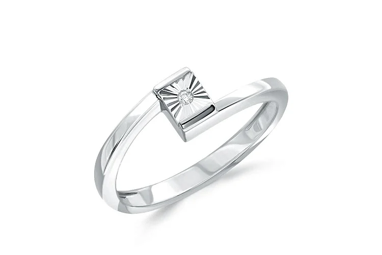 Кольцо Квадрат из белого золота с бриллиантом
