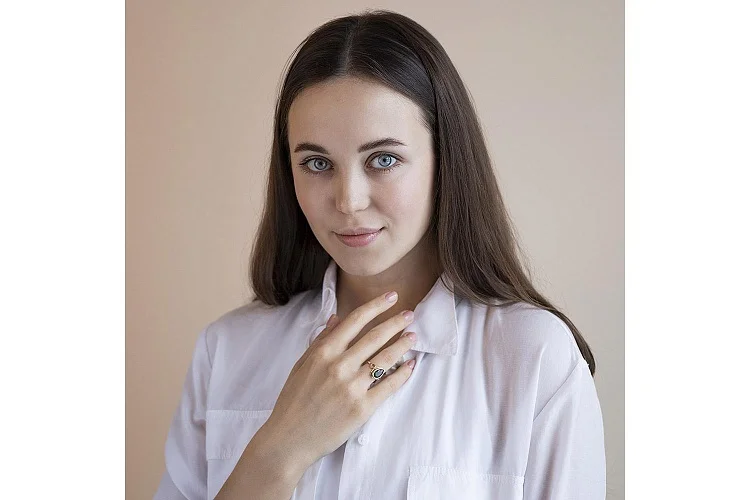 Кольцо из жёлтого золота с кварцем