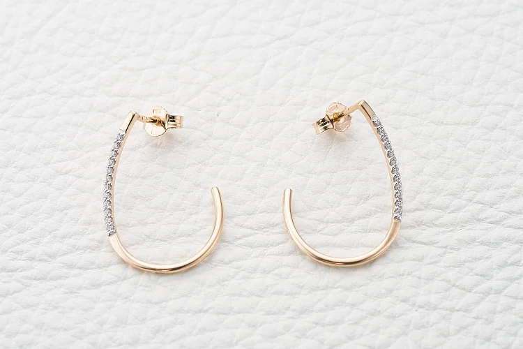 Серьги-пусеты Дорожки из красного золота с 24 фианитами