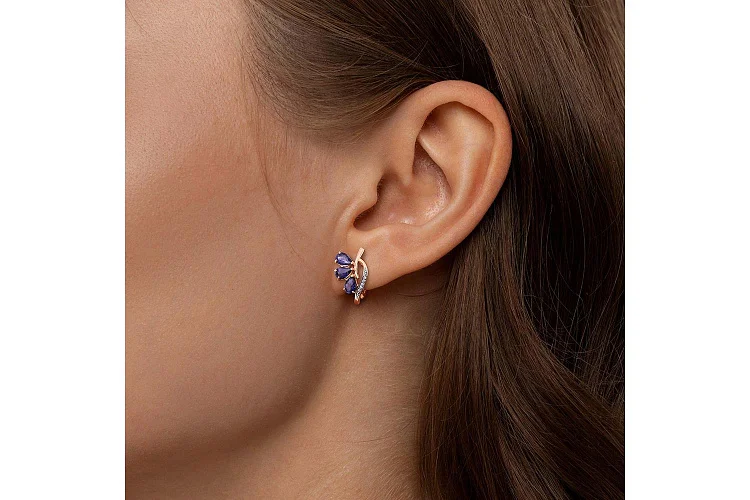 Серьги из красного золота с 6 иолитами и 10 фианитами