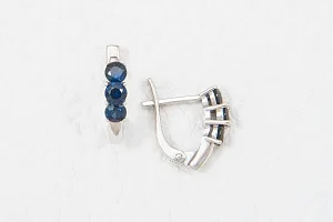 Серьги из белого золота с 6 сапфирами