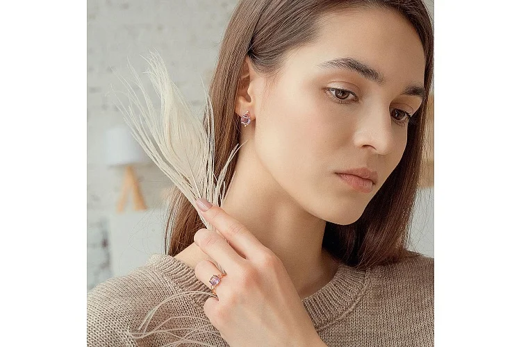 Кольцо из красного золота с аметистом