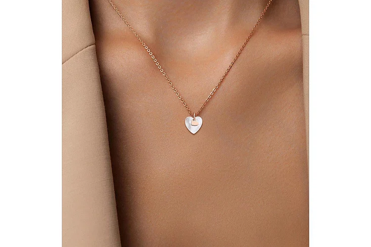 Подвеска Сердце из красного золота с перламутром