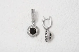 Серьги из белого золота с 2 шпинелями и 290 бриллиантами