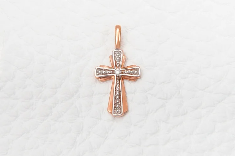 Крест из красного золота с бриллиантом