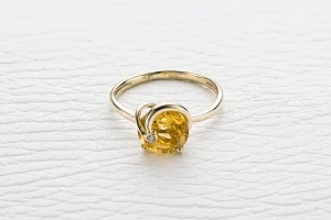 Кольцо из жёлтого золота с цитрином и фианитом