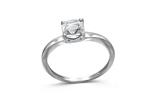 Кольцо из белого золота с фианитом