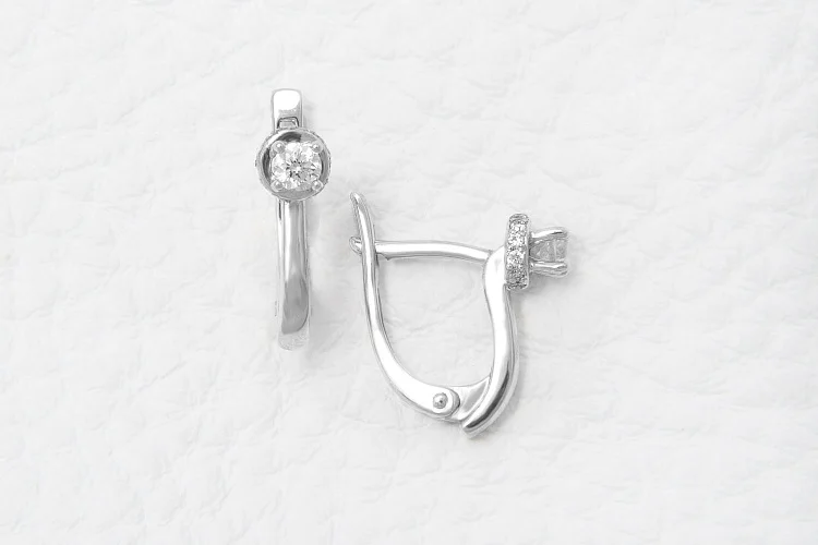 Серьги из белого золота с 26 бриллиантами