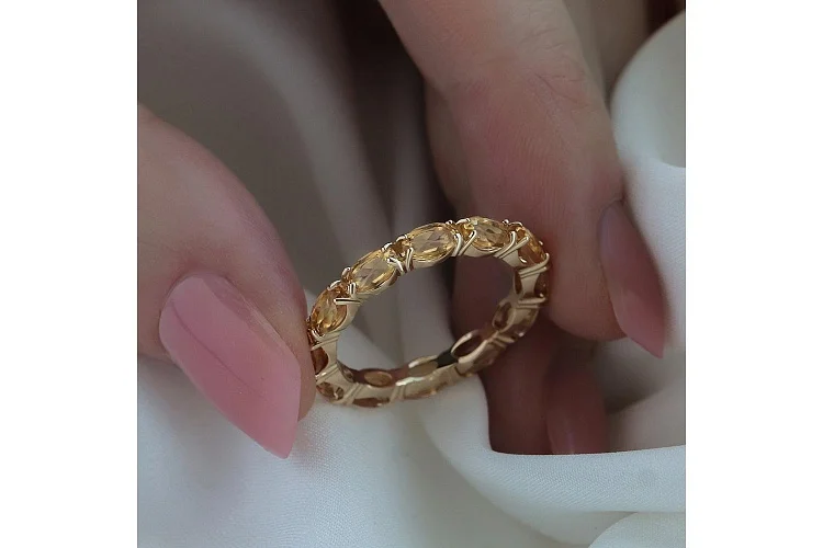 Кольцо Дорожка из жёлтого золота с 12 цитринами