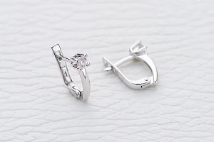 Серьги из белого золота с 2 бриллиантами