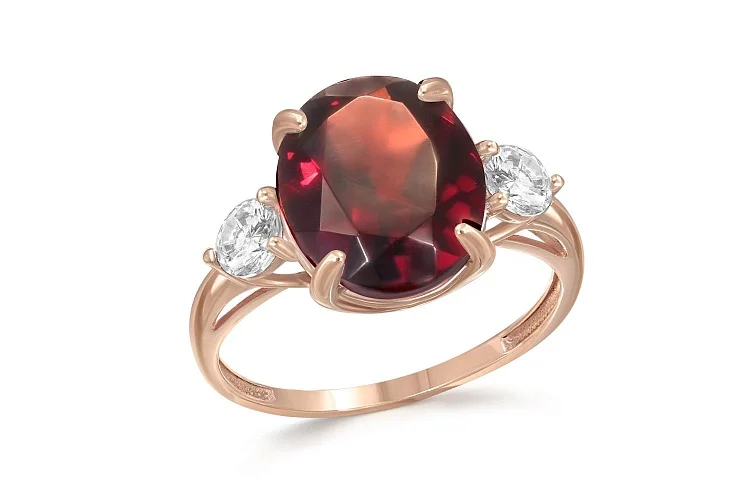 Кольцо из красного золота с кварцем и 2 фианитами