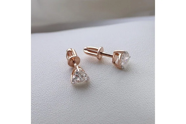 Серьги-пусеты Сердца из красного золота с 2 муассанитами