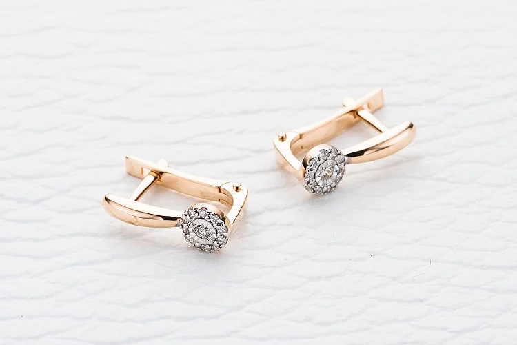 Серьги из красного золота с 22 бриллиантами