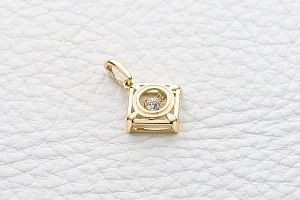 Подвеска Квадрат из жёлтого золота с фианитом