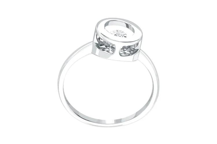 Кольцо из белого золота с бриллиантом