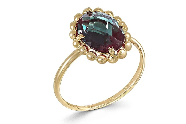 Кольцо из жёлтого золота с александритом