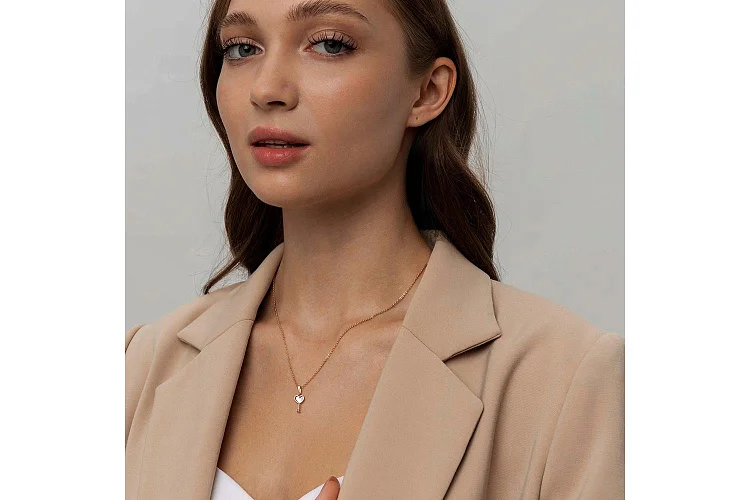 Подвеска Ключик из красного золота с перламутром