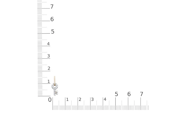 Подвеска Ключик из красного золота с 12 фианитами