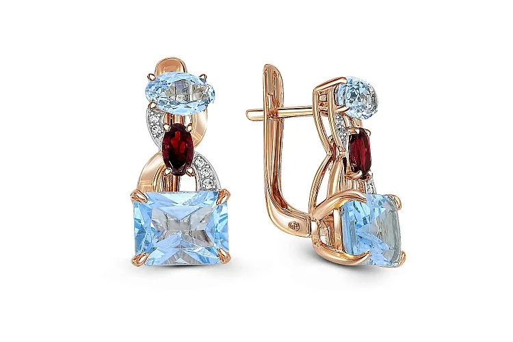 Серьги из красного золота с топазами sky, фианитами и гранатами