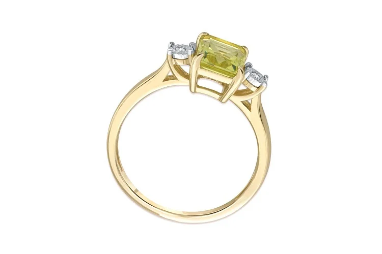 Кольцо из жёлтого золота с кварцем и 2 бриллиантами