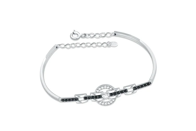 Браслет из белого золота с 33 фианитами