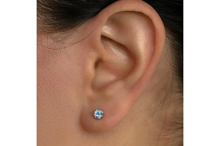 Серьги-пусеты из красного золота с 2 топазами swiss