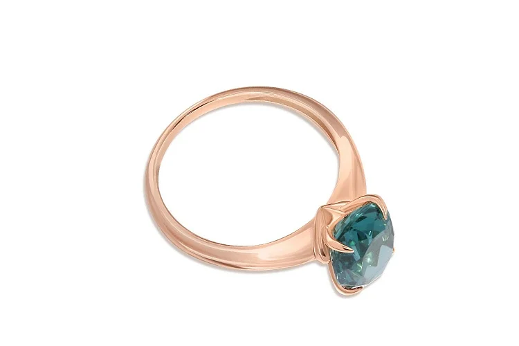 Кольцо из красного золота с кварцем